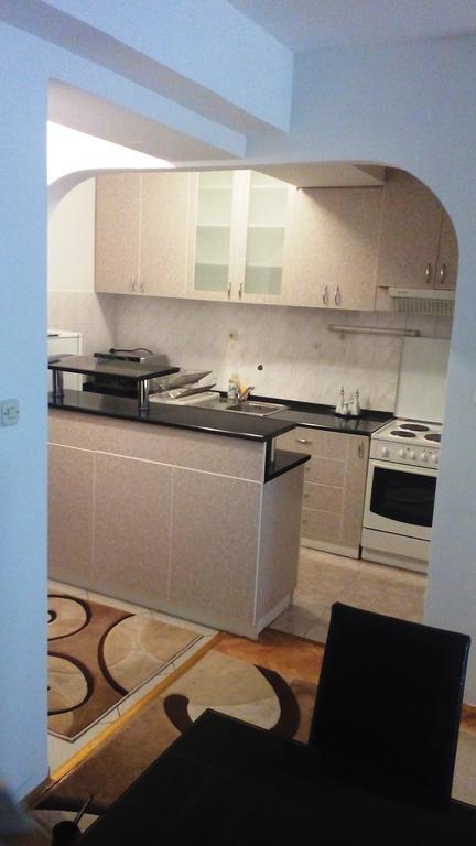 Hello Apartment Скоп'є Екстер'єр фото