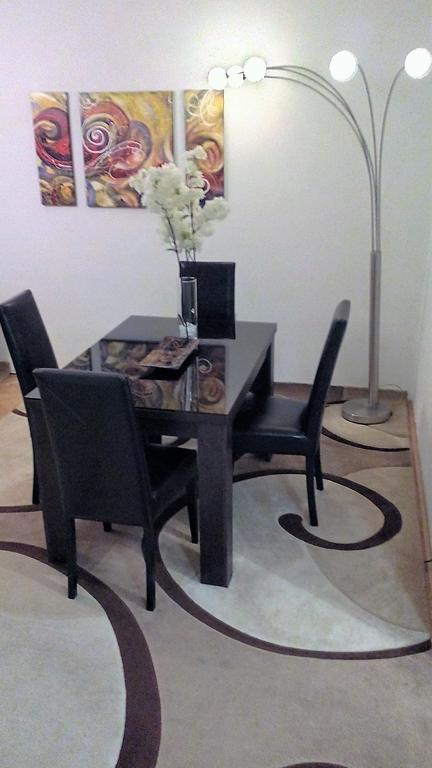 Hello Apartment Скоп'є Екстер'єр фото