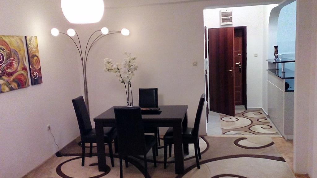 Hello Apartment Скоп'є Екстер'єр фото